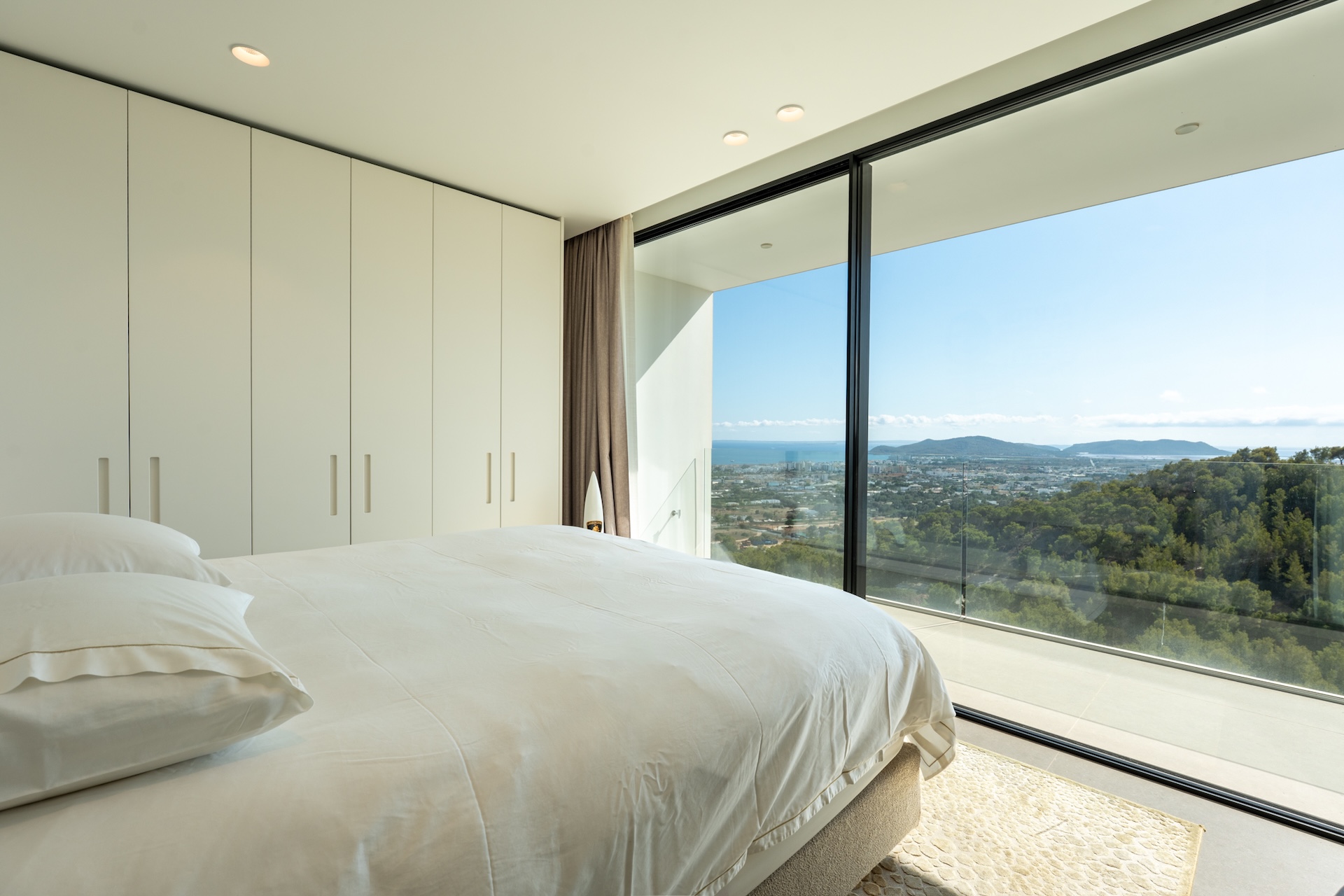 Resa Estates Ibiza Cas Mut villa te koop sale bedroom views .jpg